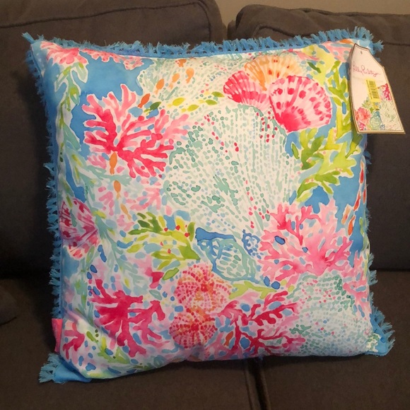 lilly pulitzer throw pillows